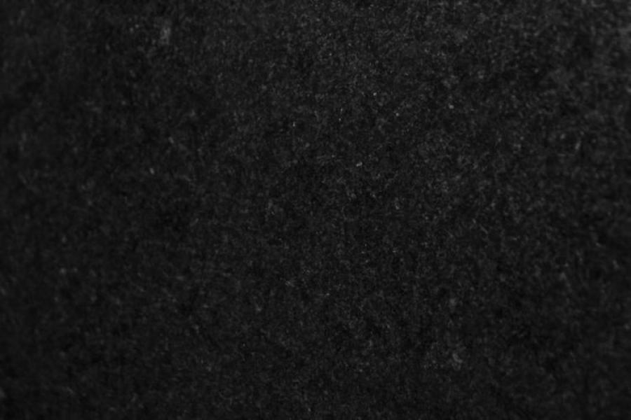 Preto são gabriel escovado